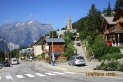 10h03 - Village d'Huez (+ 800m - virage 14) je tourne à gauche vers Villard Reculas