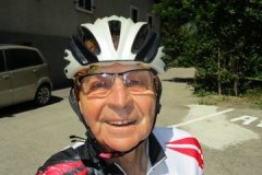 11h55 - Gérard très content de son tour en vélo...au dessus deBourg - 43km en 1h59 - moyenne 21,5km/h pour + 950m....une mise en jambes pour demain...