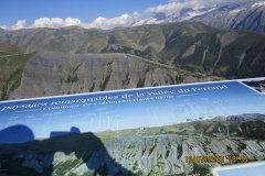 Panorama remarquable sur la vallée du Ferrand